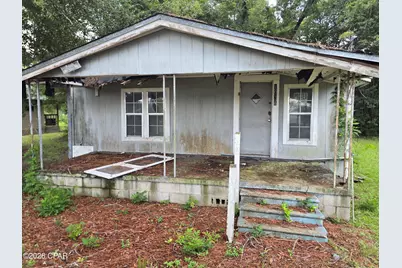 1031 Washington Avenue, Graceville, FL 32440 - Photo 1