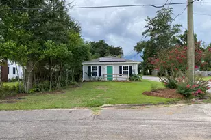 3011 2nd St, Marianna, FL 32446 - Photo 9
