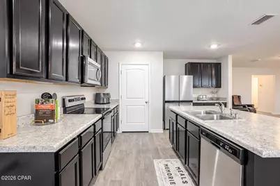 140 Spikes Circle, Southport, FL 32409 - Photo 11