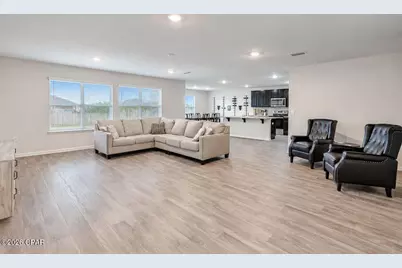 140 Spikes Circle, Southport, FL 32409 - Photo 7