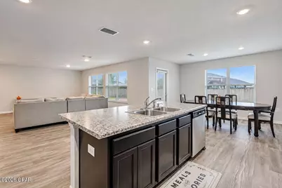 140 Spikes Circle, Southport, FL 32409 - Photo 15