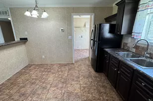 867 Tri County Rd, Graceville, FL 32440 - Photo 11