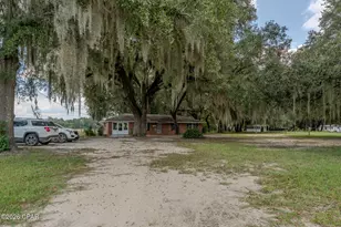 5728 Snow Hill Rd, Malone, FL 32445 - Photo 5
