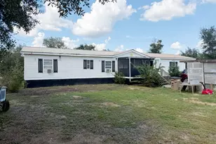 670 S Silver Lake Rd, Fountain, FL 32438 - Photo 37