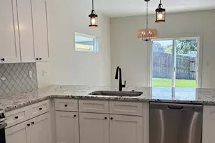 605 Garden Club Dr, Panama City, FL 32401 - Photo 5