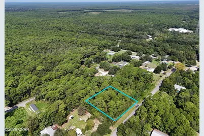 136 Cypress Street, Freeport, FL 32439 - Photo 3