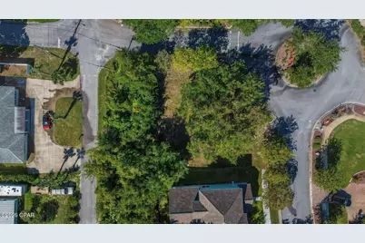 1150 Cove Pointe Drive, Panama City, FL 32401 - Photo 13
