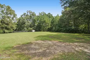 5018 Hwy 77, Graceville, FL 32440 - Photo 5