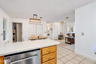 1510 E 9th St, Lynn Haven, FL 32444 - Photo 21