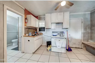 209 Sherman Avenue, Panama City, FL 32401 - Photo 11