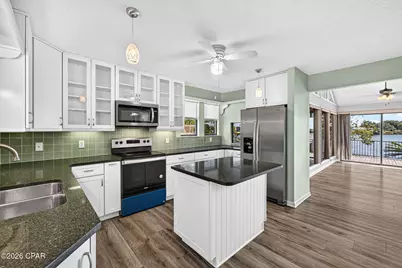 208 S Star Avenue, Panama City, FL 32404 - Photo 11