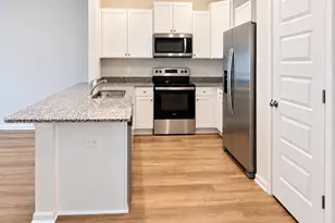 1720 Jakes Dr, Panama City, FL 32405 - Photo 11