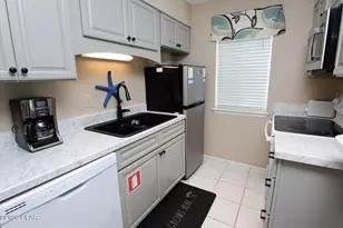 6205 Thomas Dr, Panama City, FL 32408 - Photo 7