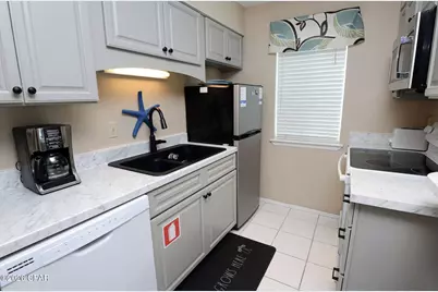 6205 Thomas Drive #F12, Panama City, FL 32408 - Photo 7