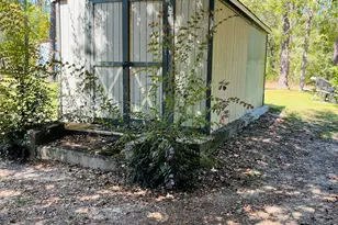 199 N Silver Lake, Marianna, FL 32448 - Photo 41