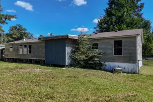 8365 Angie Cir, Panama City, FL 32404 - Photo 5