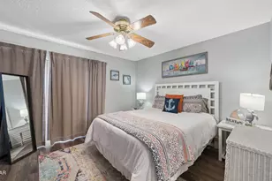 17462 Front Beach Rd, Panama City Beach, FL 32413 - Photo 21