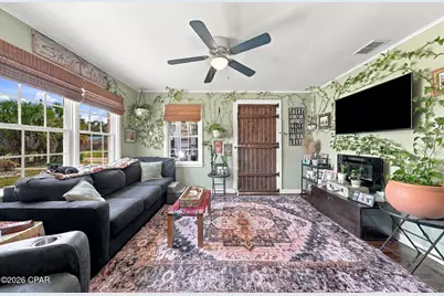 1434 W 10th Street, Panama City, FL 32401 - Photo 9