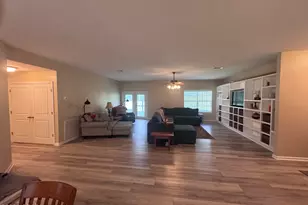 594 Green Bay Rd, Chipley, FL 32428 - Photo 7