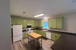 594 Green Bay Rd, Chipley, FL 32428 - Photo 9