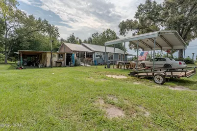 5300 Wintergreen Road, Bascom, FL 32423 - Photo 9