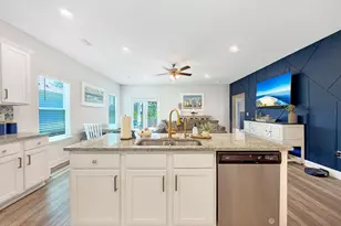 240 Sea Grv Wy, Port Saint Joe, FL 32456 - Photo 13