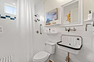 319 Pinetree Dr, Panama City Beach, FL 32413 - Photo 23