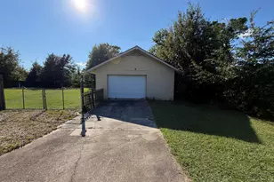 4323 Misty Ln, Lynn Haven, FL 32444 - Photo 11