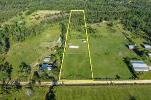 10750 Alex Dr, Fountain, FL 32438 - Photo 1