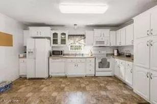 5028 Liberty Hill Rd, Bascom, FL 32423 - Photo 7