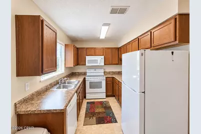 1325 W 12th Street #B7, Panama City, FL 32401 - Photo 5