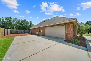 12802 Merial Waters Pass, Southport, FL 32409 - Photo 5