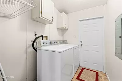 586 Hickory Bluff Drive, Southport, FL 32409 - Photo 17