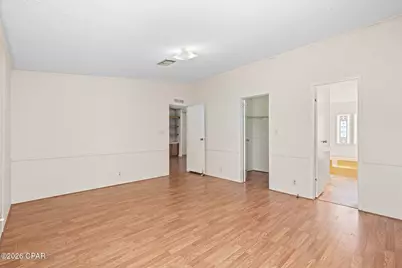 586 Hickory Bluff Drive, Southport, FL 32409 - Photo 13