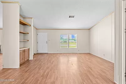 586 Hickory Bluff Drive, Southport, FL 32409 - Photo 11
