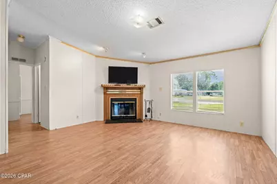 586 Hickory Bluff Drive, Southport, FL 32409 - Photo 7