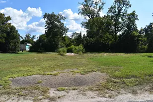 1471 S Railroad Ave, Chipley, FL 32428 - Photo 1
