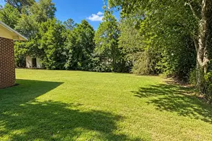 5487 Pelham Ct, Graceville, FL 32440 - Photo 13