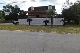 22421 Lakeview Ln, Panama City Beach, FL 32413 - Photo 13