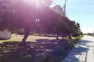 22421 Lakeview Ln, Panama City Beach, FL 32413 - Photo 29
