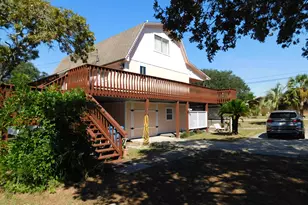 22421 Lakeview Ln, Panama City Beach, FL 32413 - Photo 35