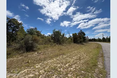 Lot 18 Hampshire Boulevard, Chipley, FL 32428 - Photo 3