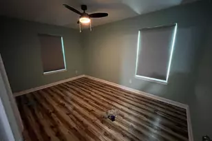 901 E 2nd Pl, Panama City, FL 32401 - Photo 15