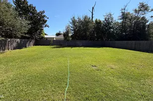 1411 Illinois Ave, Lynn Haven, FL 32444 - Photo 21