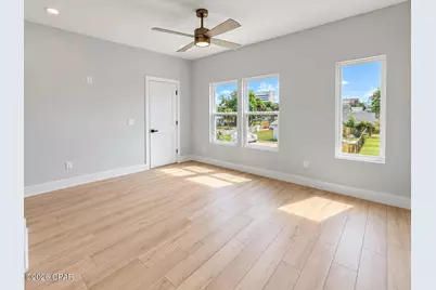 410 W Wright St Street, Pensacola, FL 32501 - Photo 15