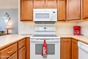 9850 S Thomas Dr, Panama City, FL 32408 - Photo 21