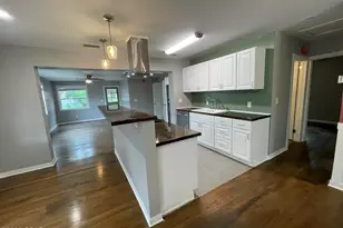 1431 W 11th St, Panama City, FL 32401 - Photo 3