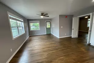 1431 W 11th St, Panama City, FL 32401 - Photo 7