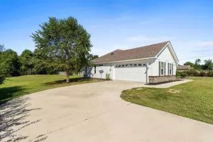 8331 Klondyke Rd, Youngstown, FL 32466 - Photo 33