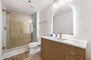 9860 S Thomas Dr, Panama City Beach, FL 32408 - Photo 25